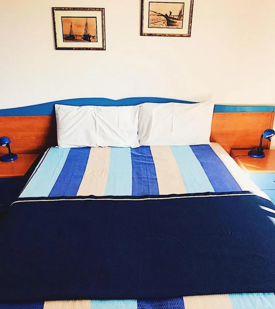 Oda ve Kahvaltı B & B Brisa Del Mar Alghero